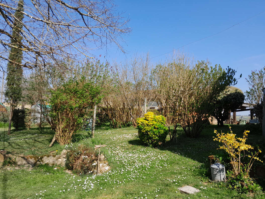 Maison à BOUDOU