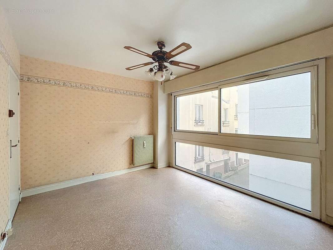 Appartement à PARIS-12E