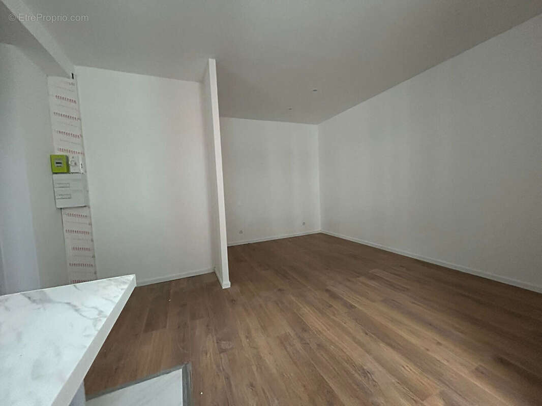 Appartement Quimper 1 pièce(s) 30 m2 - photo 2