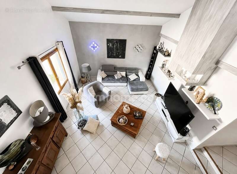 Maison à JANNEYRIAS