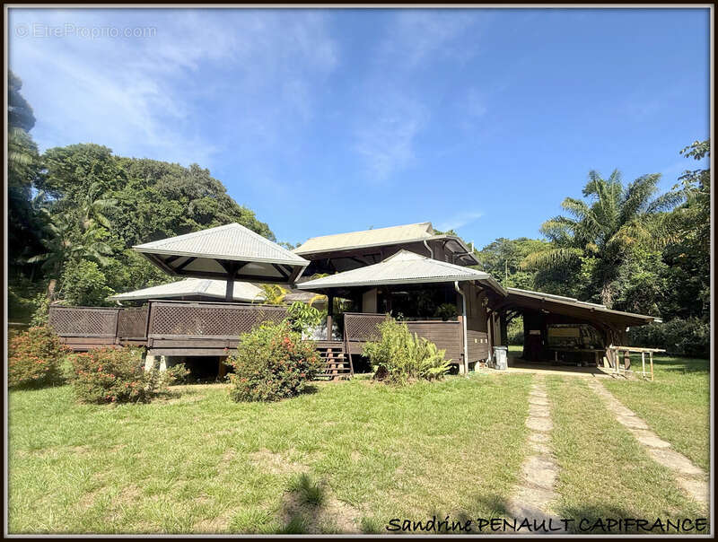 Maison à MONTSINERY-TONNEGRANDE