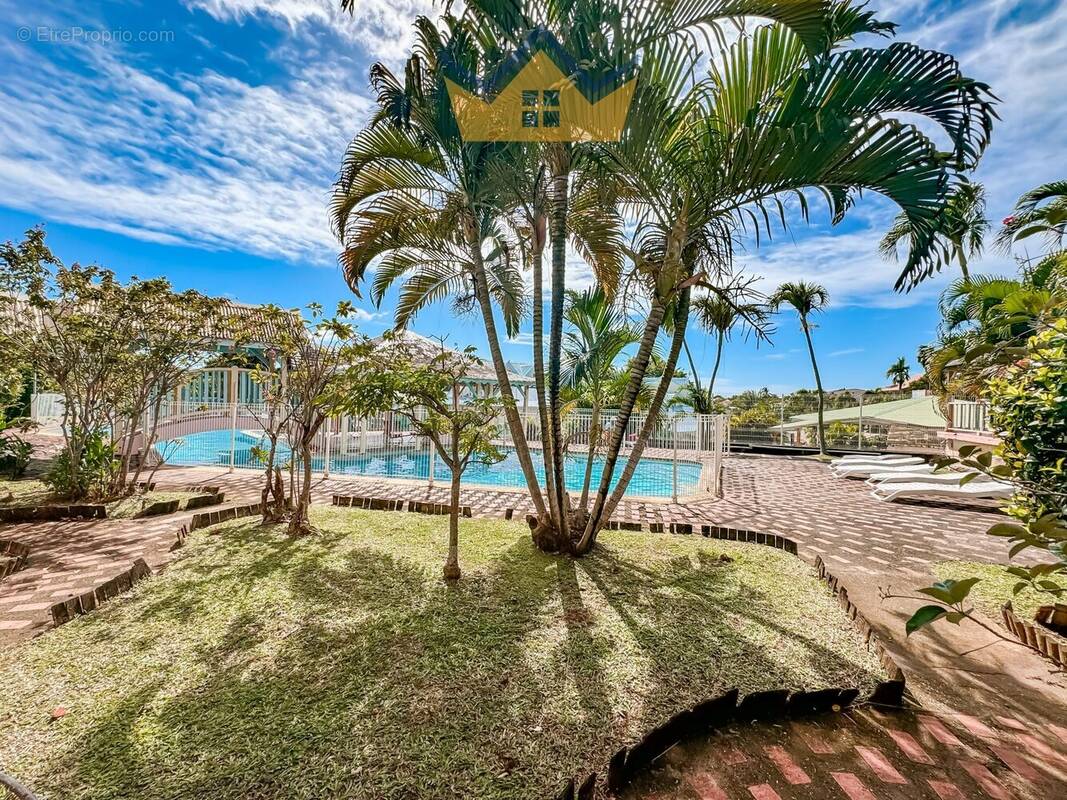 Appartement à SAINTE-ANNE