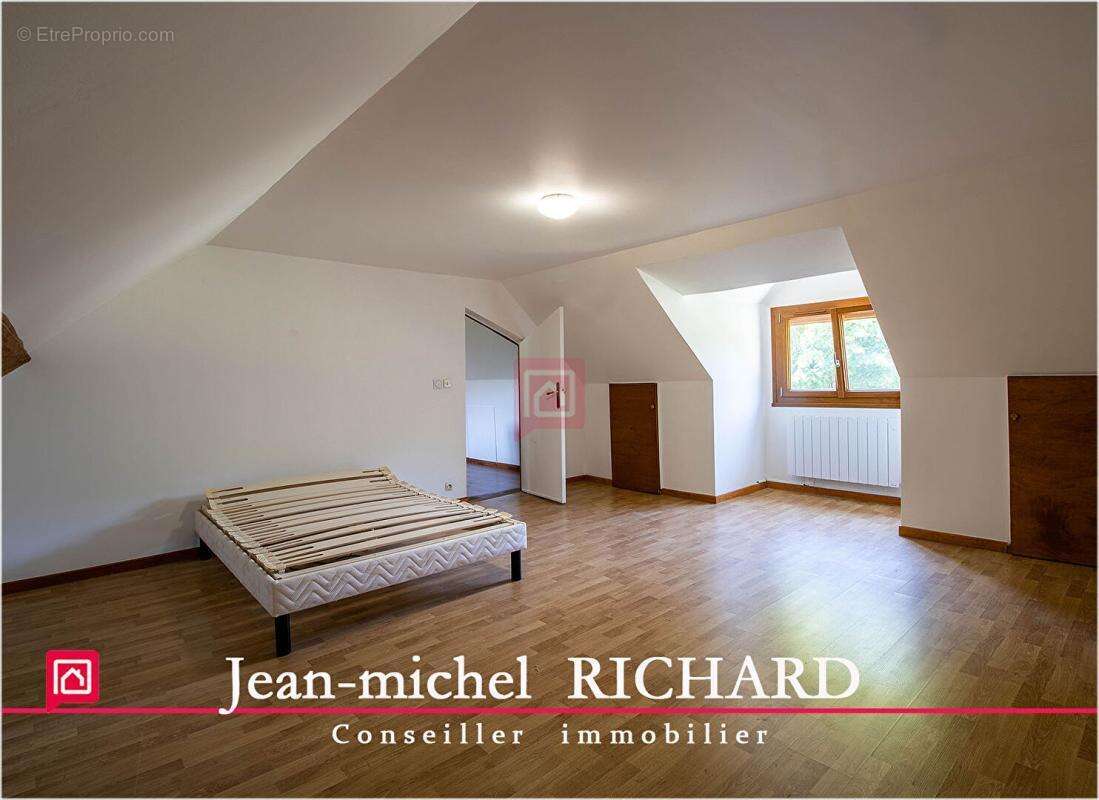 Maison Saint Romain Sur Cher 4 pièce(s) 135 m2 - photo 6