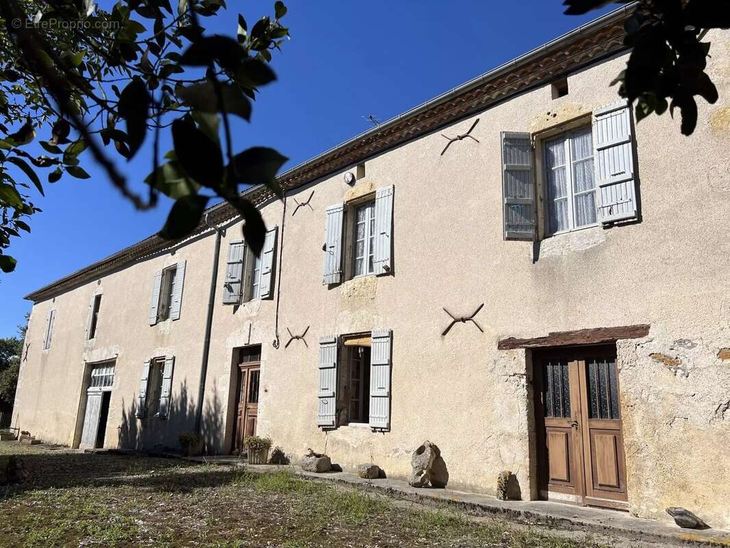 Maison à LECTOURE