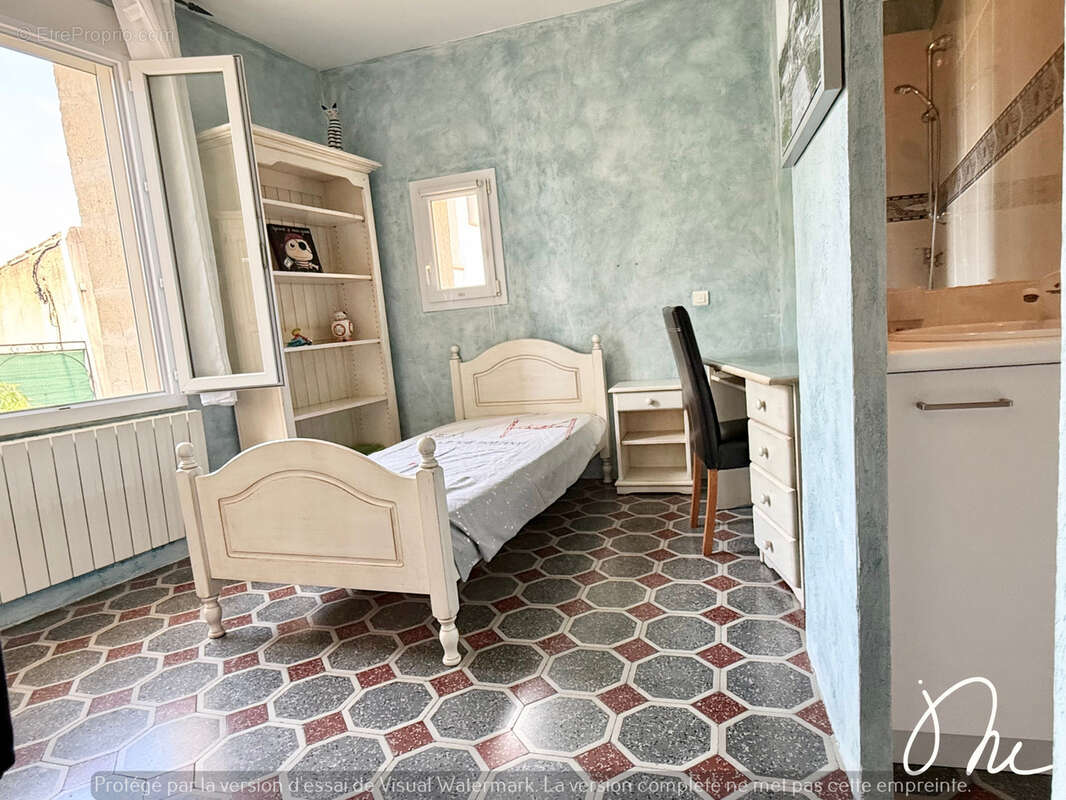 Maison à JUNAS