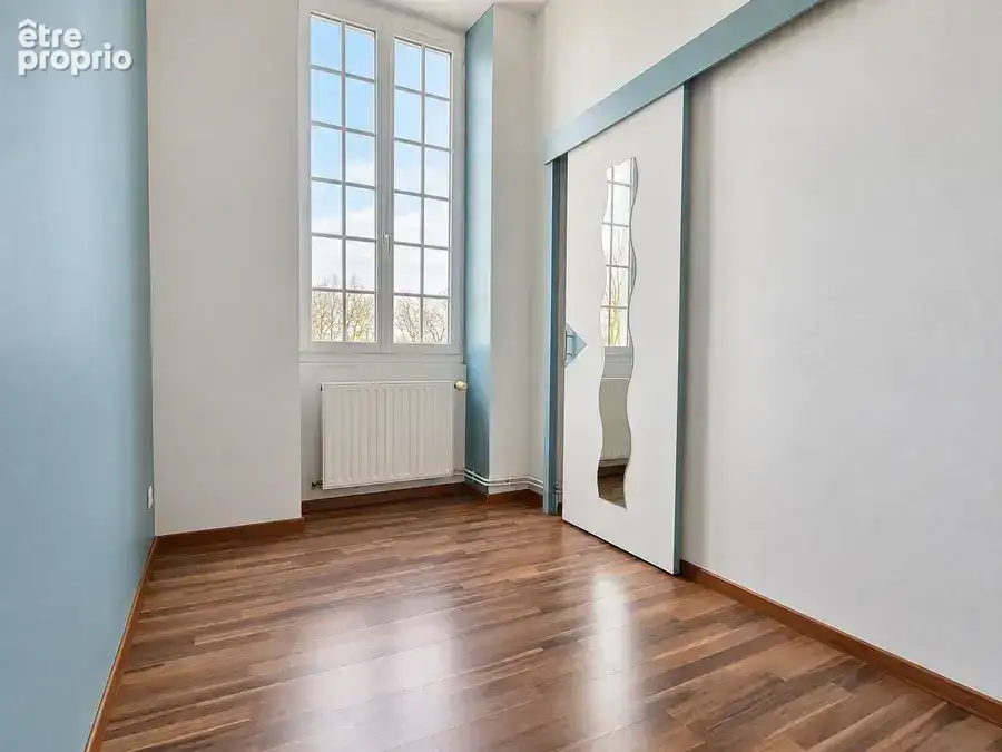 Appartement T4 de 94 m² avec cave et 2 parkings – Estrablin - photo 9