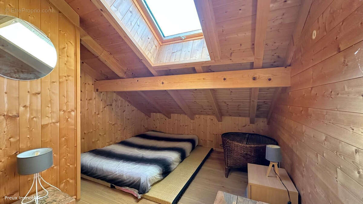 Maison à SAINT-SIXT