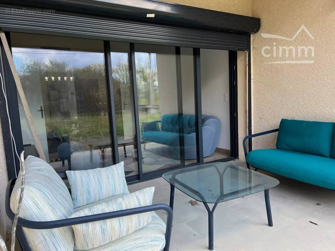 Appartement à LIVRON-SUR-DROME