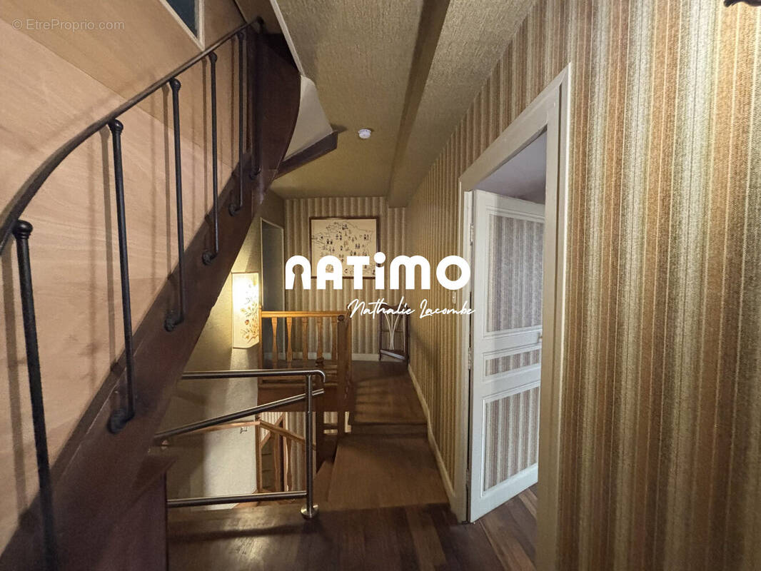 Maison à BAIGNEUX-LES-JUIFS