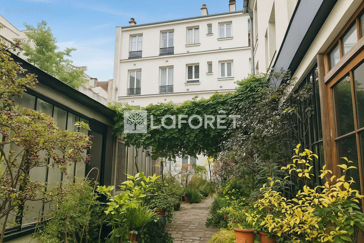 Appartement à PARIS-11E