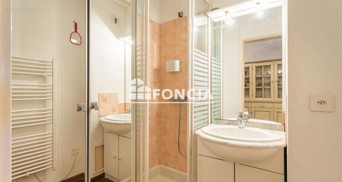 Appartement à SAINT-MANDRIER-SUR-MER
