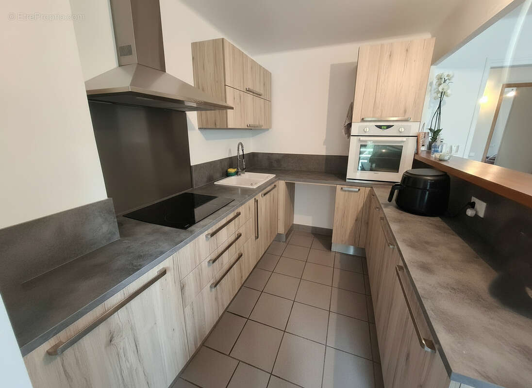 Appartement à MARSEILLE-8E