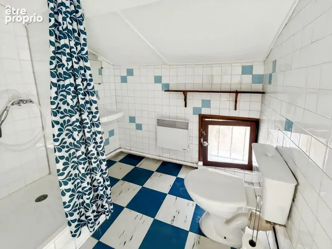 Maison de village pleine de charme - 3 chambres - photo 13