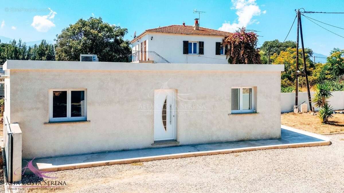 Ensemble immobilier de deux maison t4 et t3 - photo 23