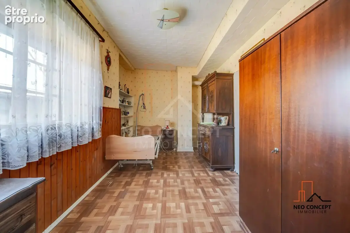 * MERTZWILLER - Spacieuse maison de 200 m² avec possibilité de séparation en 2 appartements sur 8.55 ares de terrain ! * - photo 7