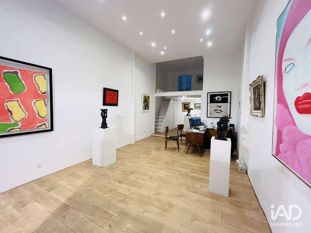 Photo 2 - Commerce à MARSEILLE-6E