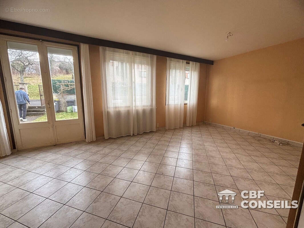 Maison 134 m² à Durtol  - photo 3