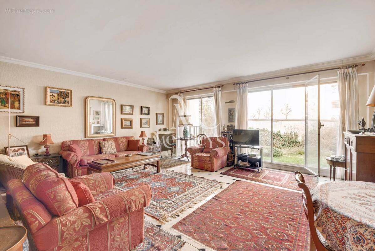 Appartement à BOULOGNE-BILLANCOURT