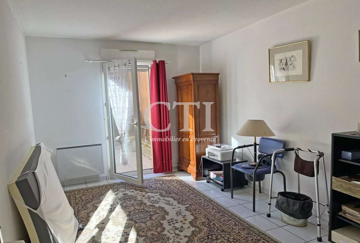 Appartement à VAISON-LA-ROMAINE