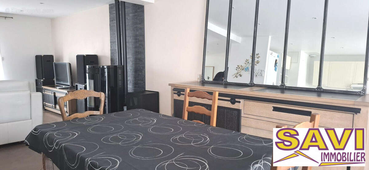 Maison à FONTENAY-SUR-LOING