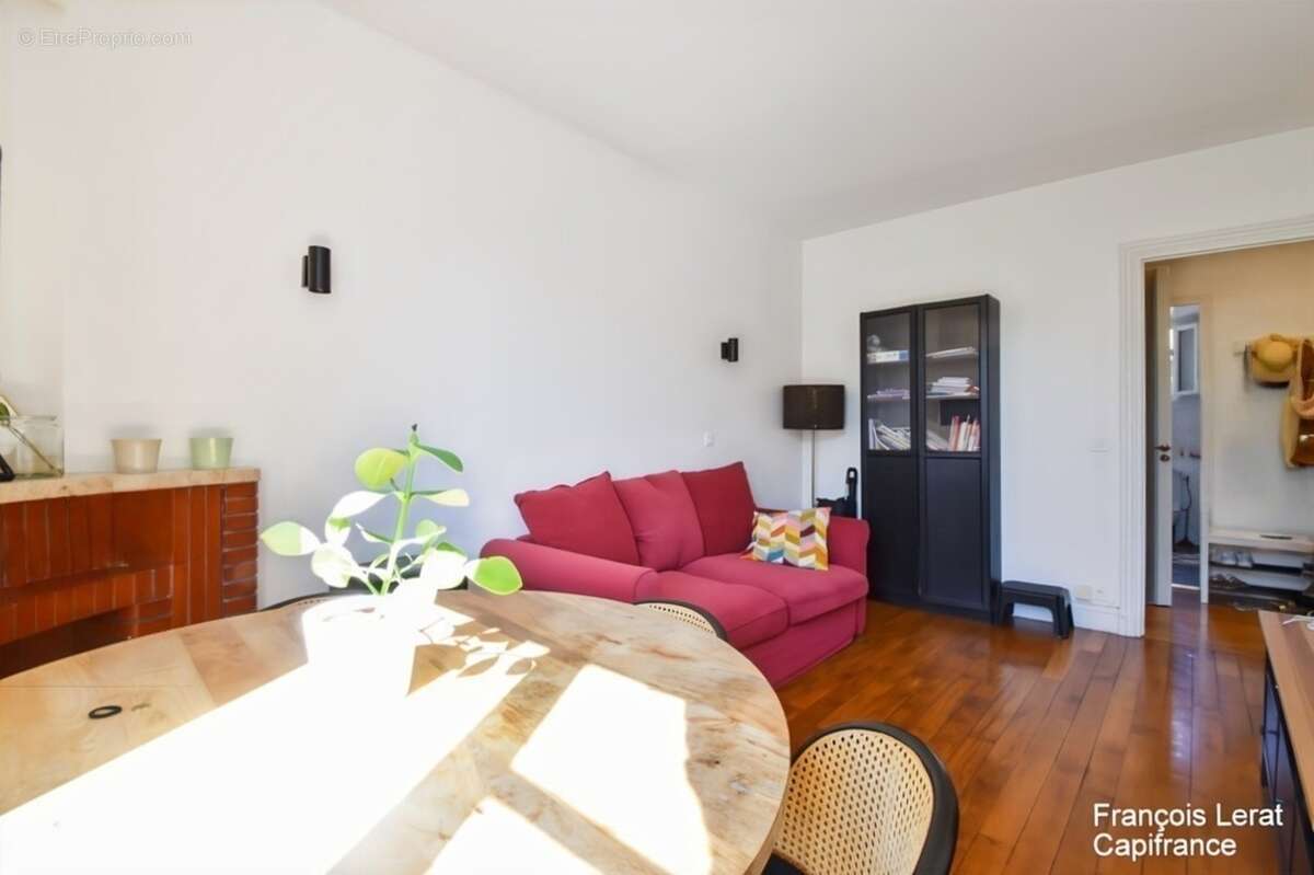 Appartement à vendre rénové 2 pièces ENGHIEN LES BAINS (95) - 45,94 m2 - Proche de la Gare de la barre d'Ormosson - 239 000 € ho - photo 2