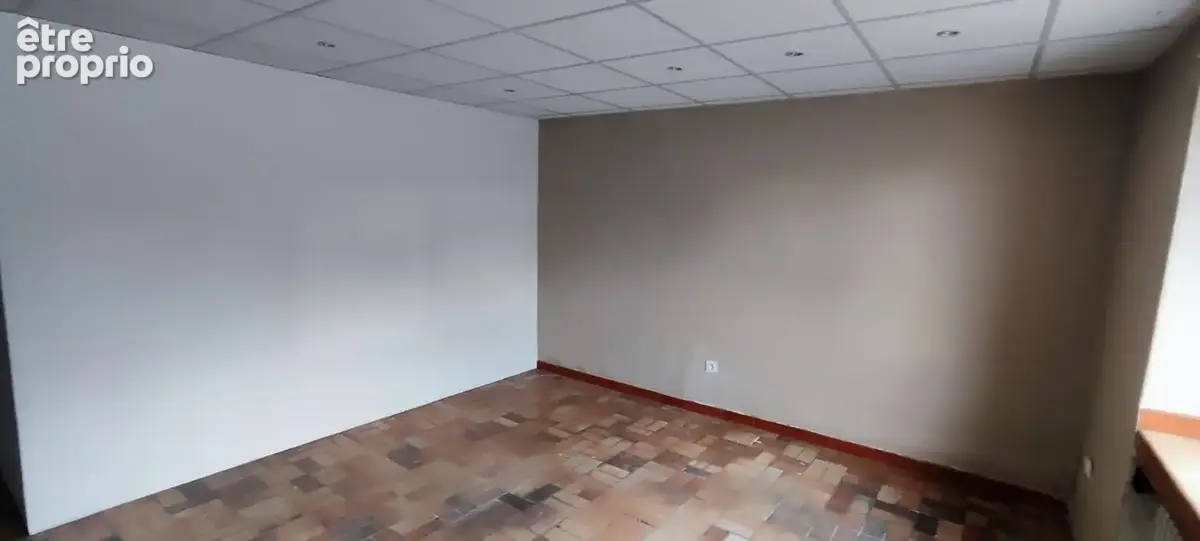 Local commercial Woustviller 64 m² - photo 4