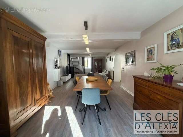 Maison de ville Vernaison Centre 180m² - photo 45