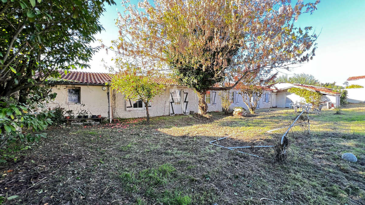 Maison à LA TREMBLADE