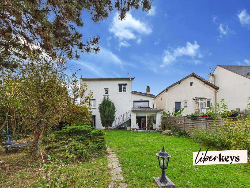 Maison à VILLEMOMBLE