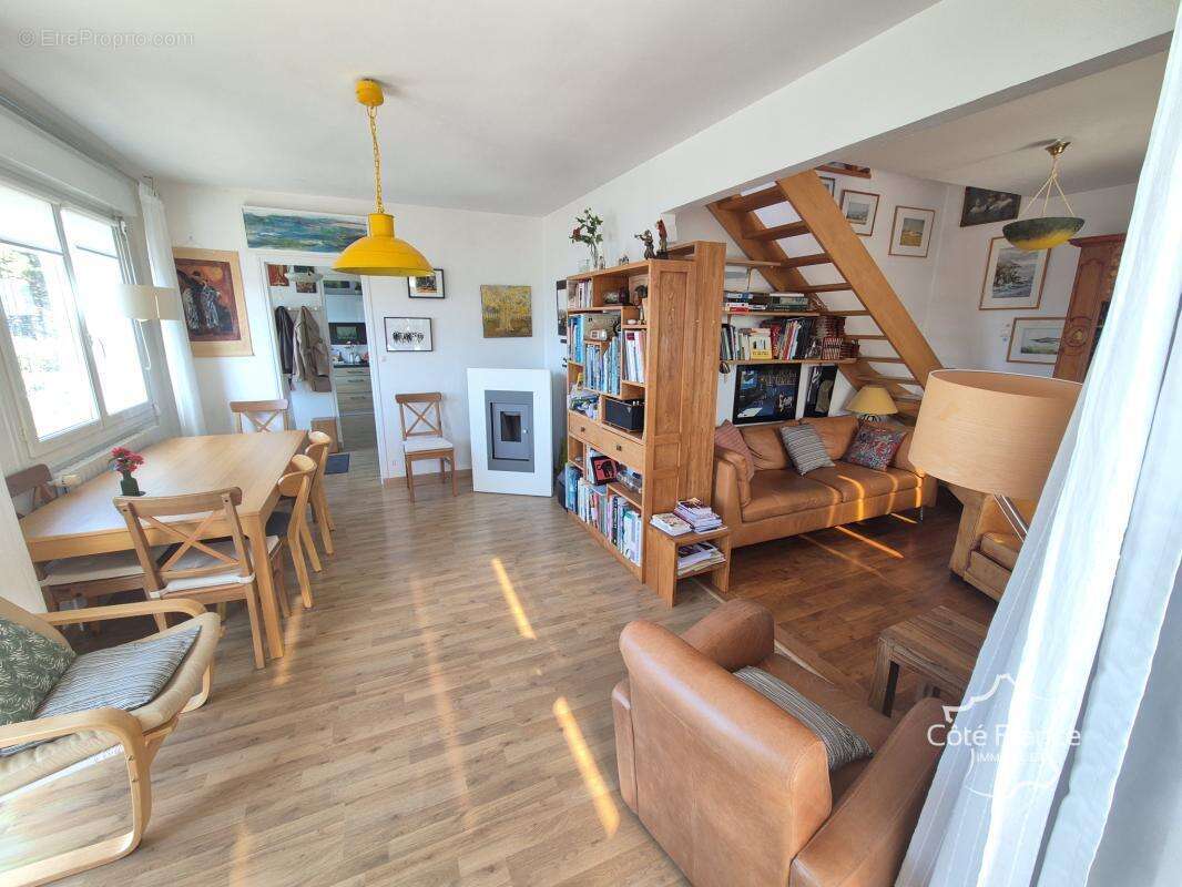 Maison à FERMANVILLE