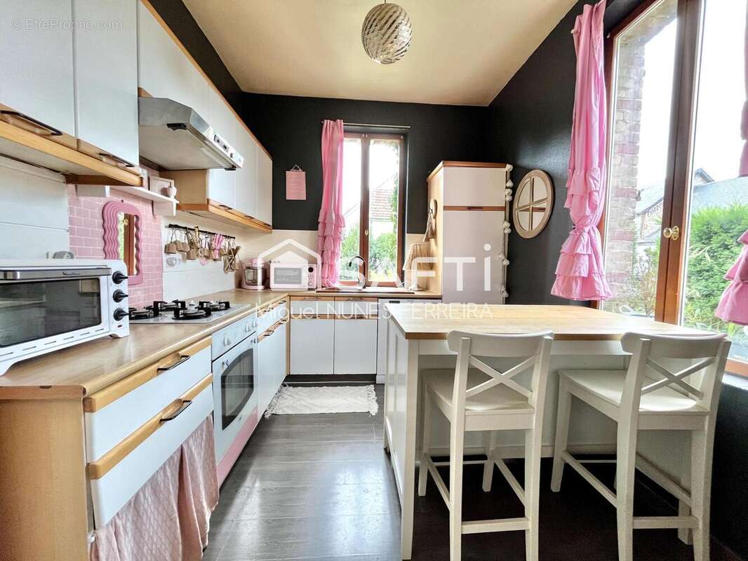 Photo 3 - Maison à PETIT-COURONNE