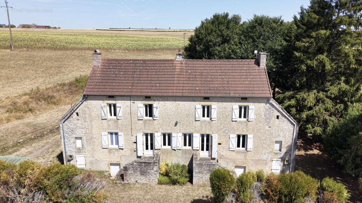 Grande maison de campagne - photo 4