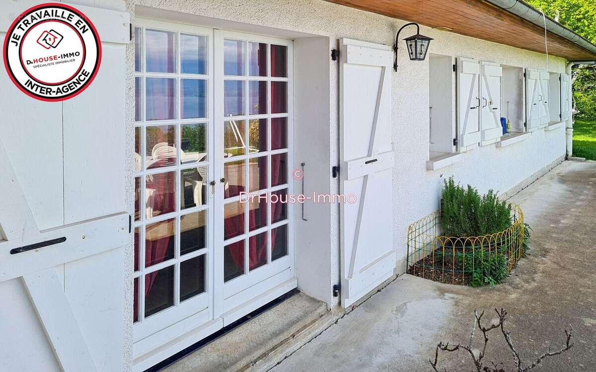 Maison 160 m² à Saint-Paul-En-Chablais  - photo 8