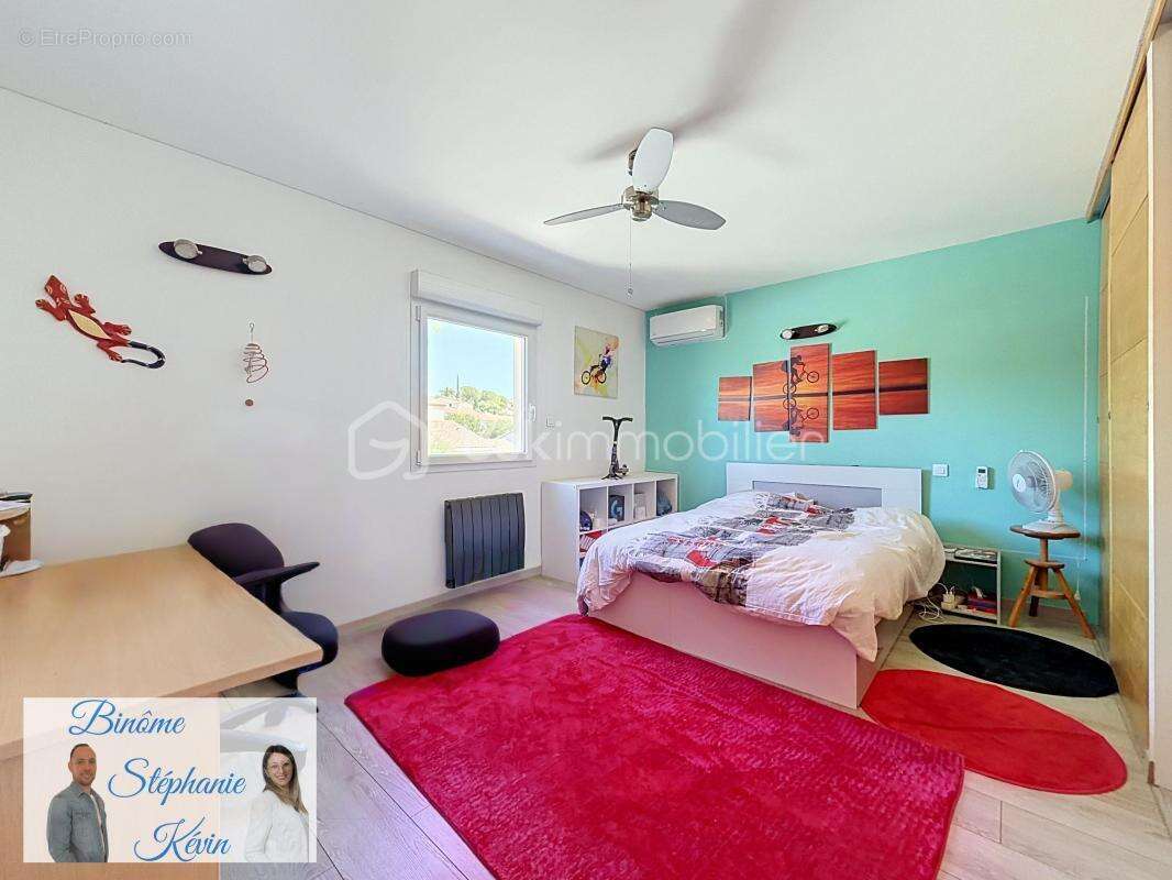  Maison familiale (5 chambres) avec piscine — Quartier calme à Cournonsec  - photo 13