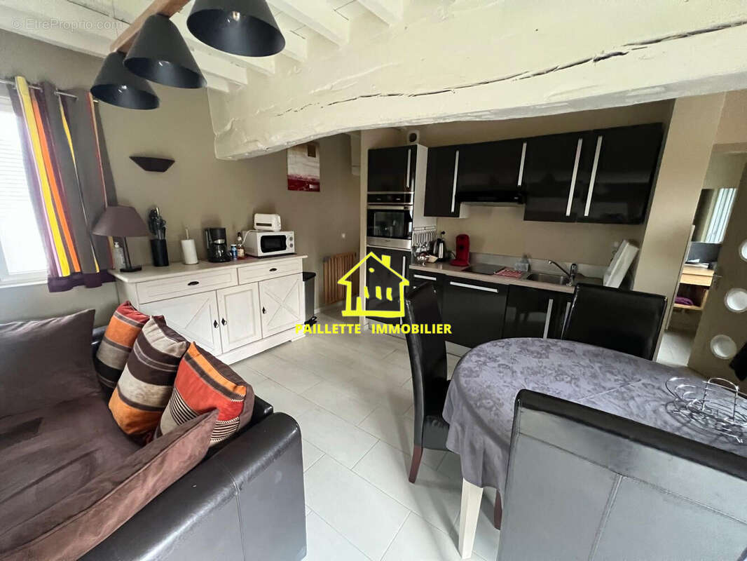 Maison à CANY-BARVILLE