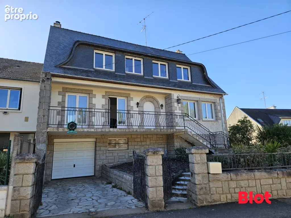 Photo Maison à Fougeres au prix de 367 500€
