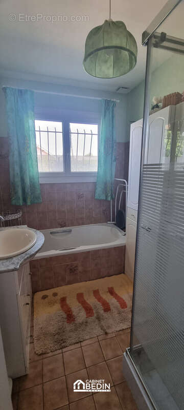Maison 84 m² à Biganos  - photo 6