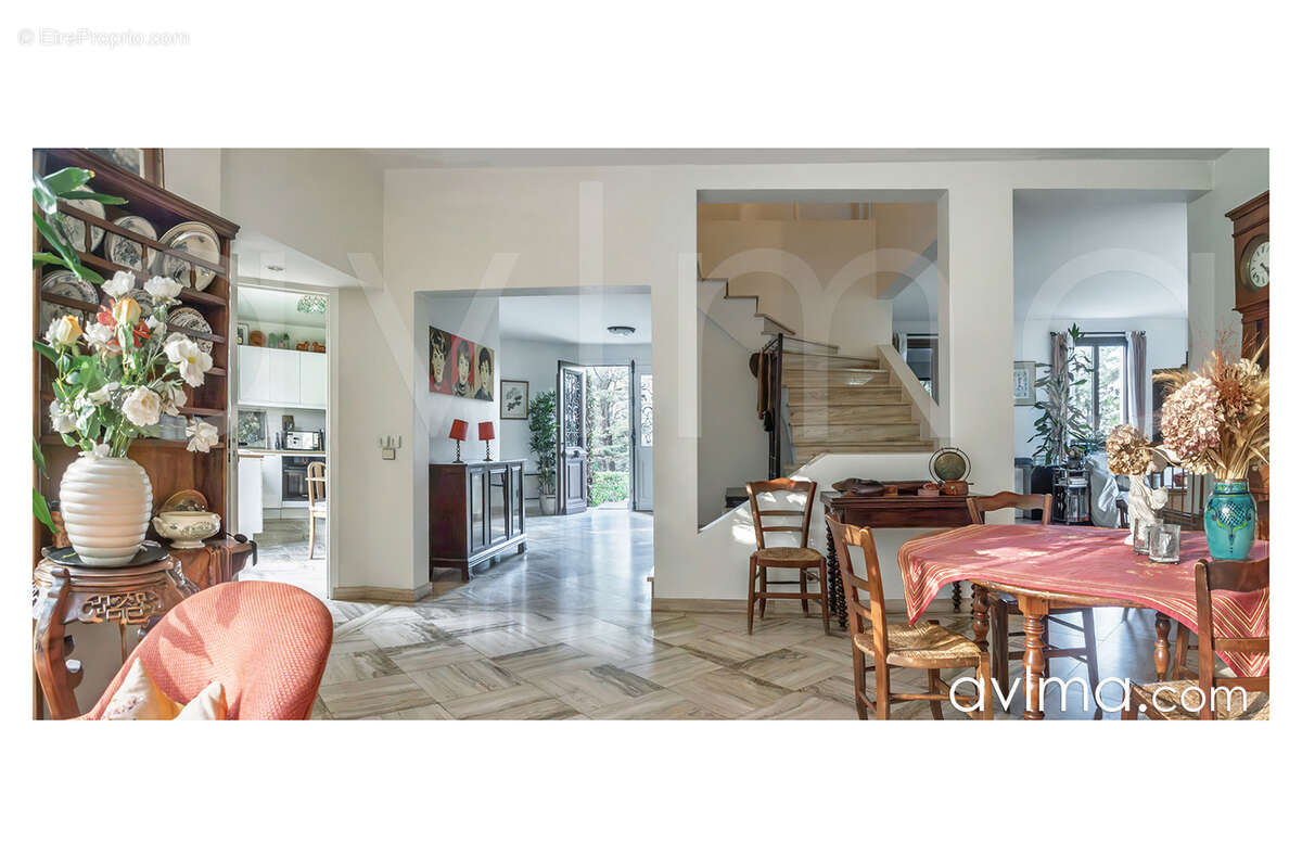 Maison à LOUVECIENNES