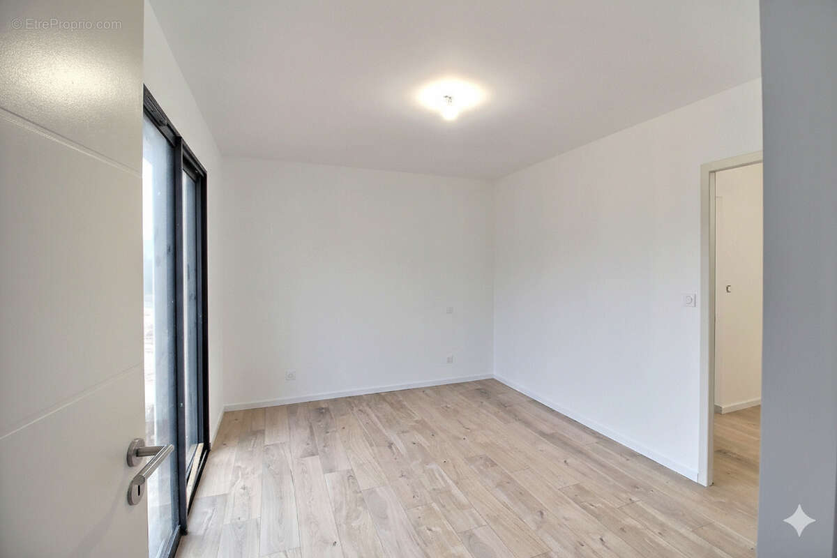 Maison à SAINT-GELY-DU-FESC