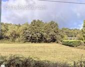 Terrain à SAINT-GEORGES-DE-MONTCLARD