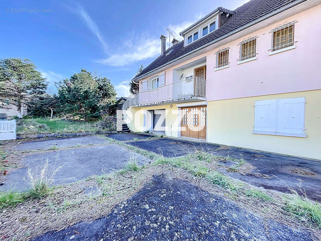 Maison à AGON-COUTAINVILLE