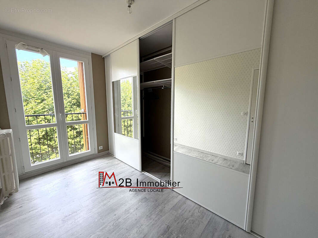 Beau f3 entierement renove - photo 7