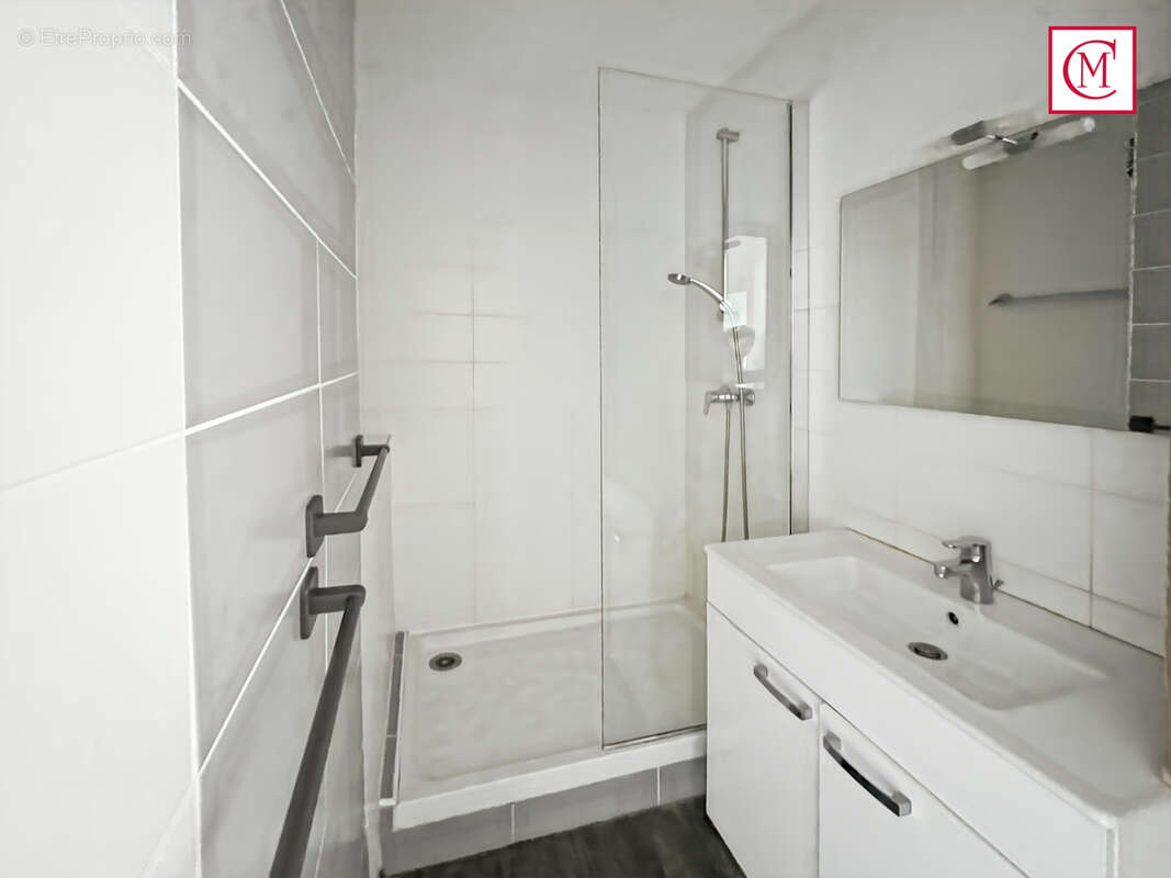 Appartement à MEYLAN