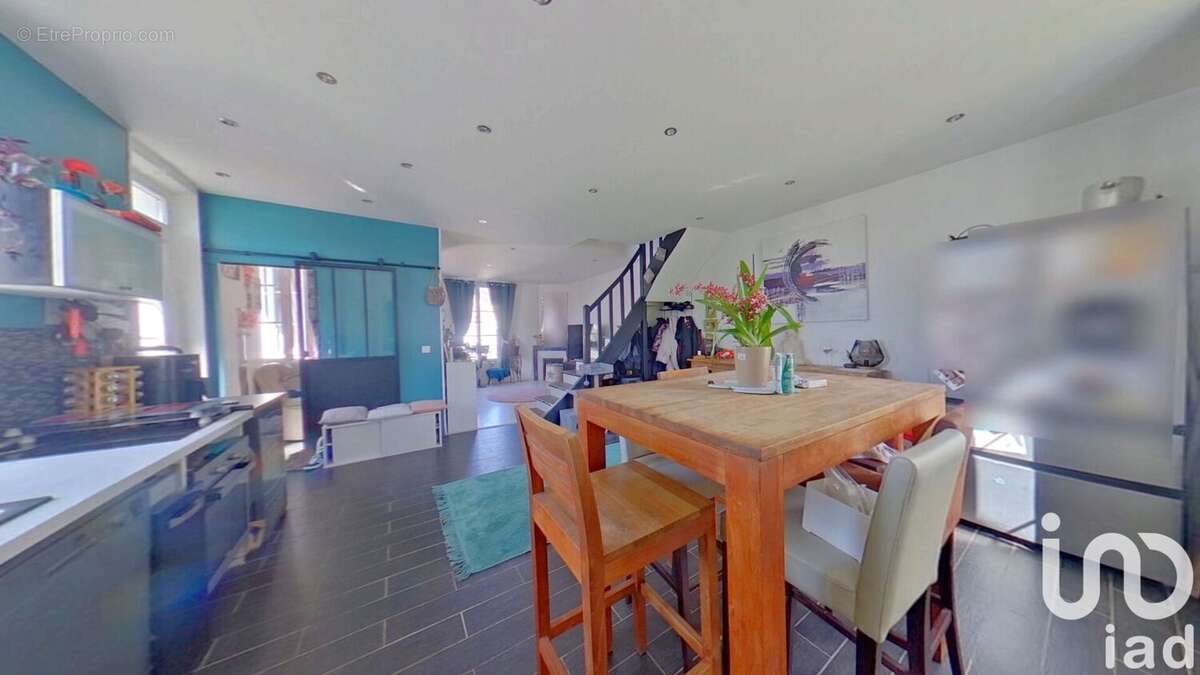 Photo 2 - Maison à COMBS-LA-VILLE