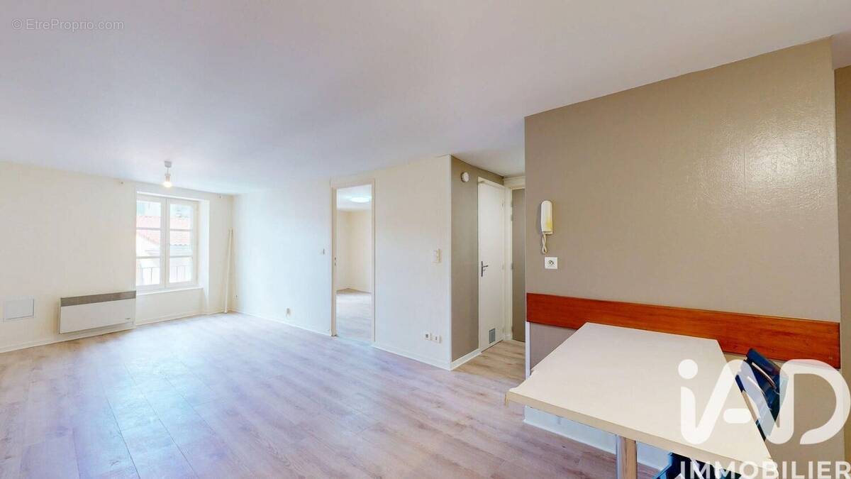 Photo 1 - Appartement à CLERMONT-FERRAND