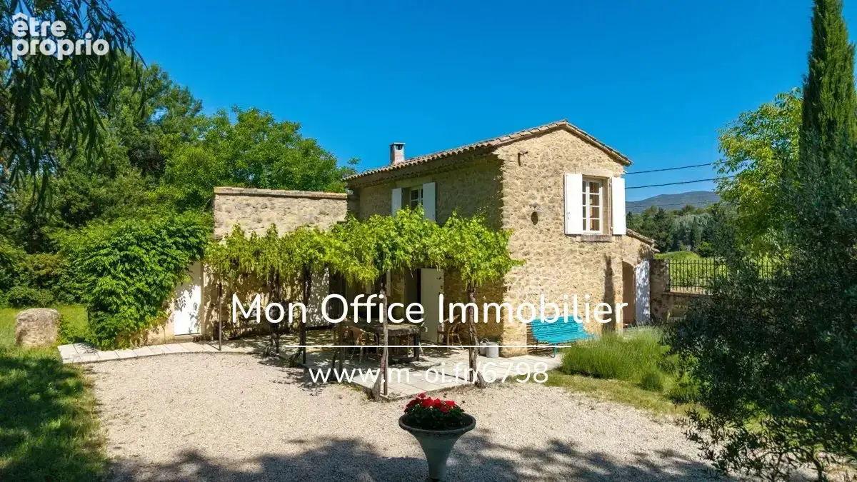 Référence : 6798-CCH. - Bastidon en pierre avec oliveraie et petite vigne - photo 6