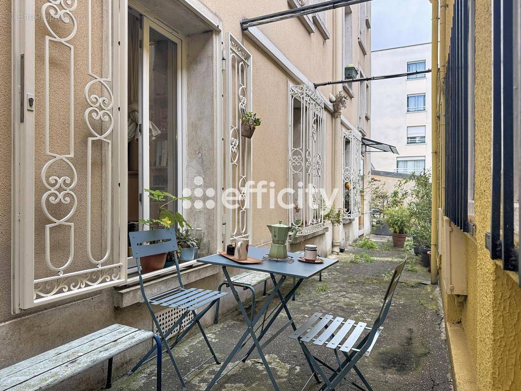 Appartement à LE PRE-SAINT-GERVAIS