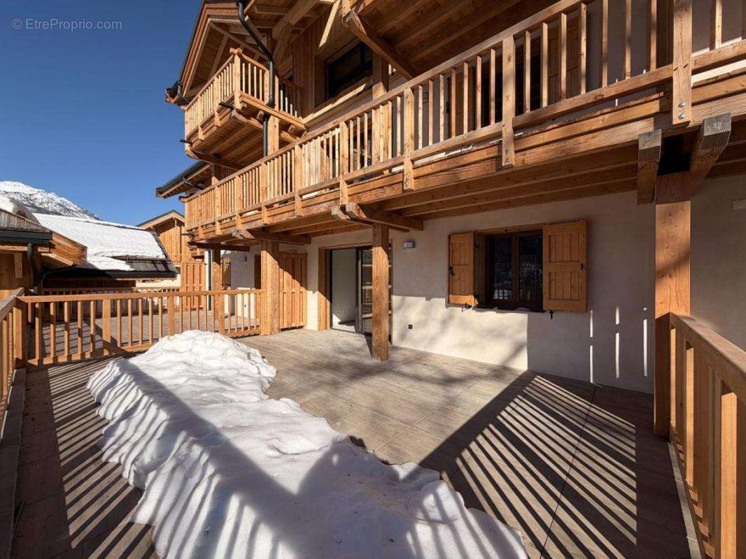 Appartement à SAINT-CHAFFREY