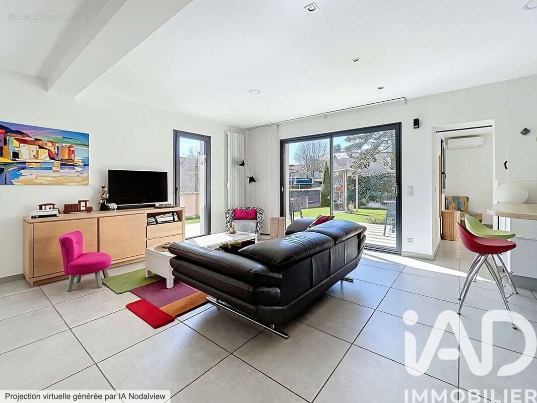 Photo 2 - Maison à CHARLY