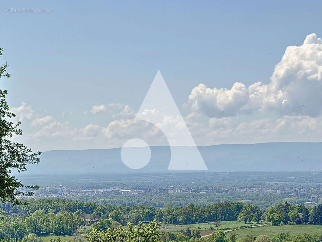 Maison à ROZIER-EN-DONZY